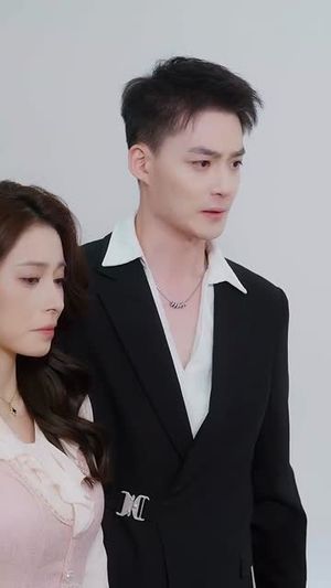 世界赠予我的欢喜与悲伤（60集）甜宠短剧