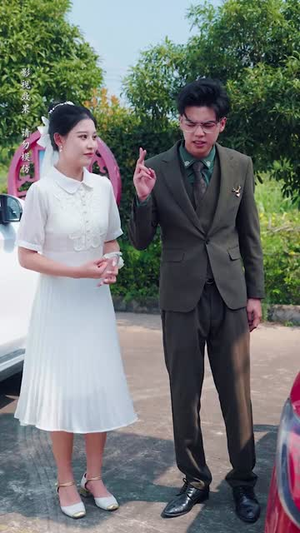 我和死对头结婚了:短剧火爆背后,揭露了怎样的社会现象与情感思考? 我和死对头结婚了(72集)甜宠短剧