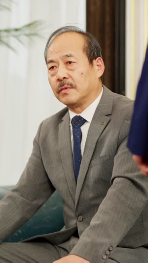 70集回村当我家顶梁柱热播,乡村发展变化究竟有多大? 回村当我家顶梁柱(70集)逆袭短剧