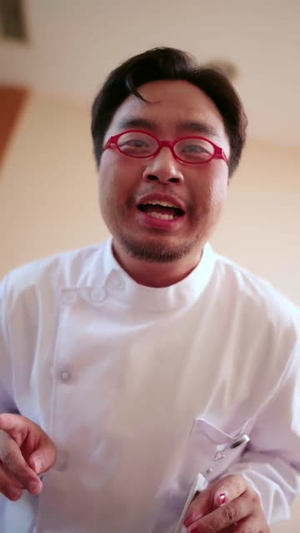 逃出精神病院1-40集一口气看完!男主被困精神病院如何逃离? 逃出精神病院(40集)逆袭短剧