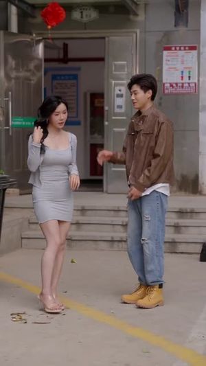 顶级维修工隔壁太太请我修水管 (52集)甜宠短剧追到爽