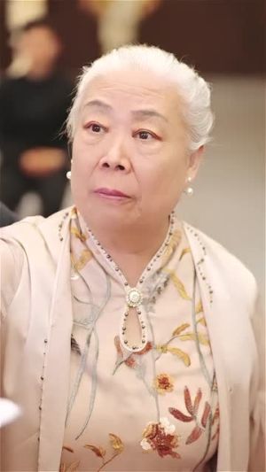 简小姐的天选老公（35集）火爆热门短剧
