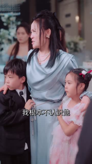 中年被裁后，我拿下总裁弟弟（66集）逆袭短剧