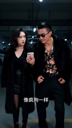 重生末世前，我卡BUG囤物资（40集）重生短剧