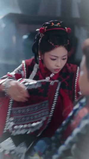 盅妃（70集）逆袭短剧