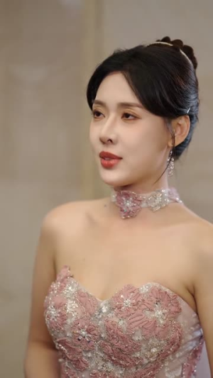 重回校园我给儿子当靠山（64集）重生短剧