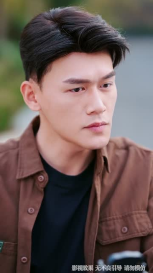 隐于尘埃，惊世归来（80集）逆袭短剧