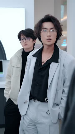 净身出户：我成大佬（80集）逆袭短剧