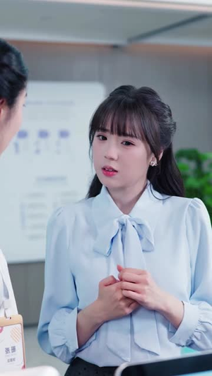 洛总初尝恋爱请多包涵（72集）甜宠短剧