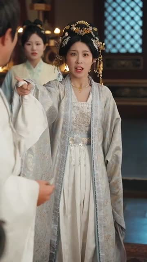 穿成恶毒妈,怎么反被皇家宠上天?80集全集速看 穿成恶毒亲妈后我意外成皇家团宠(80集)穿越短剧