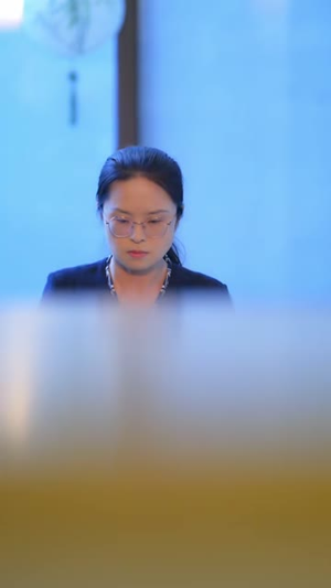 亲爱的翻译官（60集）逆袭短剧