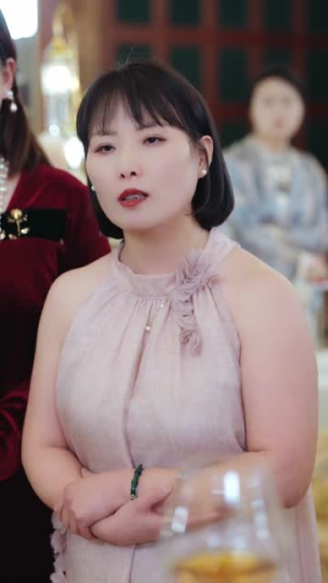 被弃后，我成美女总裁心上宠（68集）逆袭短剧