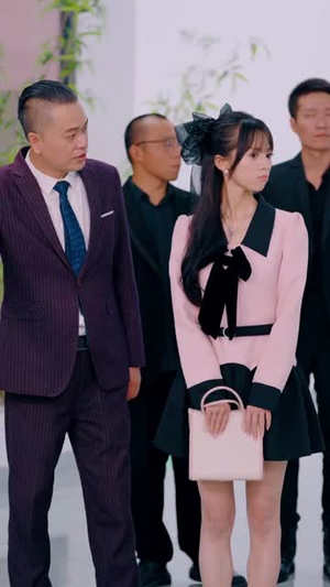 闺蜜一起穿嫁豪门小说推荐 穿越文逃跑甜宠 闺蜜齐穿嫁豪门!要跑一起跑(67集)穿越短剧