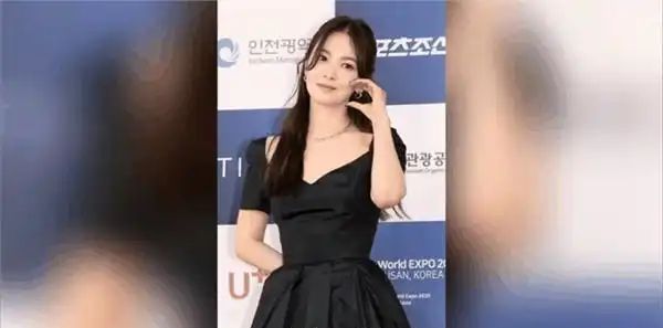 梦响年代宋慧乔:12月Netflix上线,全新剧情解析 Netflix韩国十周年粉丝庆典 宋慧乔 梦响年代_梦响年代宋慧乔